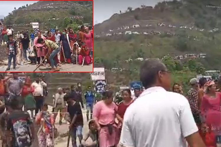 सिन्धुलीमा बन्दकर्ताकाे आक्रमणमा परी ११ जना प्रहरी घाइते