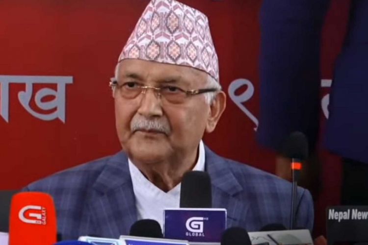 भ्यू टावरको विरोध गर्नेलाई ओलीको जवाफः  गुजराती भैंसी हो र दूध दिनलाई ?