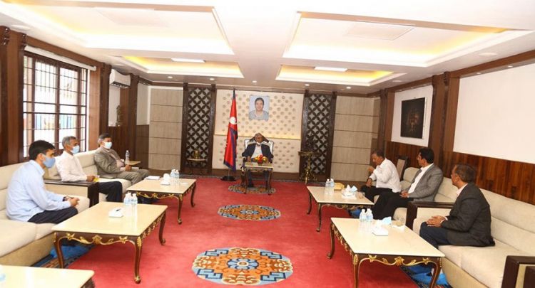 प्रधानमन्त्री देउवा र विप्लवबीच बालुवाटारमा वार्ता