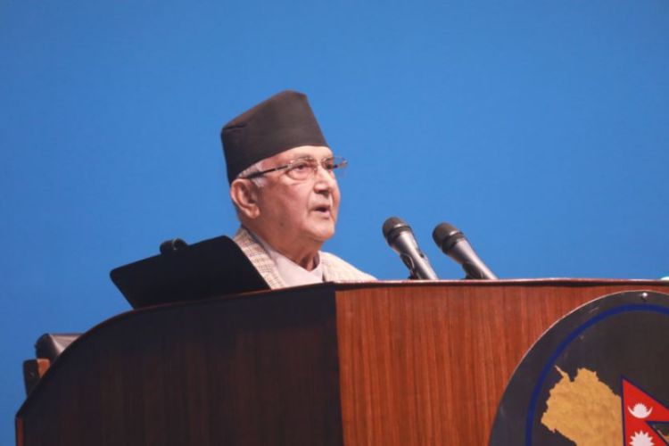 वर्तमान सरकारले राष्ट्रपतिलाइ खोपीको राजा बनाएको छ : अध्यक्ष ओली