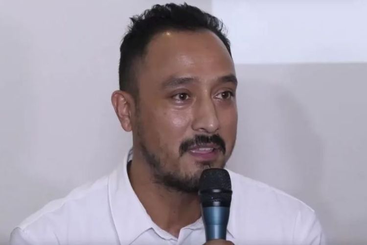  मेरो चरित्र हत्या गरियो, ढिलो चाँडो कानुनी दायरामा ल्याउछु : पारस खड्का