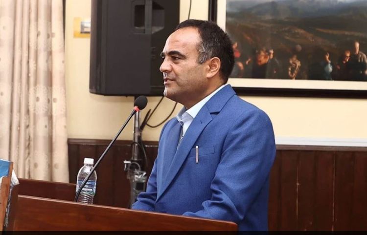  कांग्रेस केन्द्रीय समिति र संसदीय दलको संयुक्त बैठक राख्नुपर्छ : नैनसिंह महर