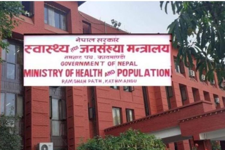 ३३ सय भन्दा बढी मानिसमा डेंगी संक्रमण पुष्टि, महामारीका रुपमा फैलन नदिन स्वास्थ्य मन्त्रालयको सक्रियता