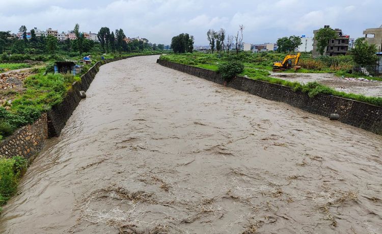  लगातारको वर्षाले देशका विभिन्न नदीमा सतर्कता तह पार, सतर्क रहन आग्रह