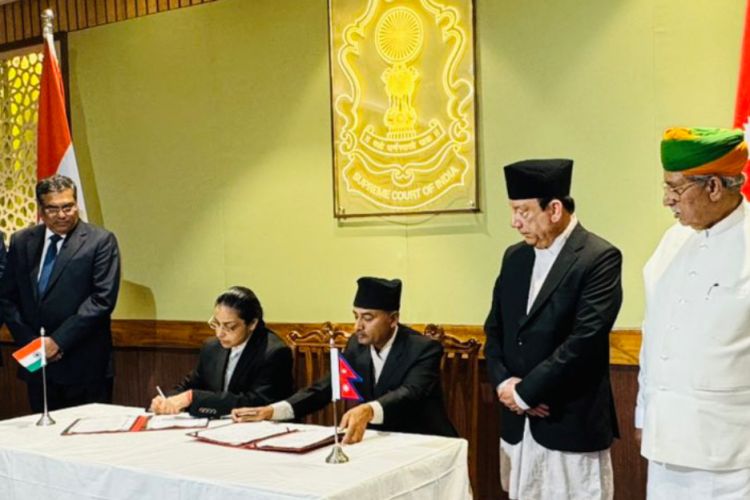 नेपाल र भारतका सर्वोच्च अदालतबीच सहकार्यका गर्ने समझदारी पत्रमा हस्ताक्षर