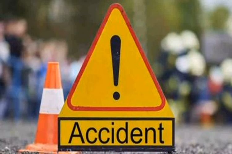 बाग्लुङकाे ढोरपाटनमा जीप दुर्घटना हुँदा दुई जनाको ज्यान गयो