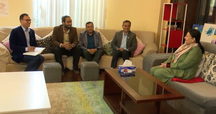 पूर्वराष्ट्रपति भण्डारीसँग गृहमन्त्री अर्यालको छलफल, लिए घरको क्षतिको विवरण