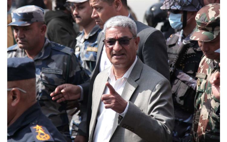बयान दिन जान तयार भए रमेश लेखक