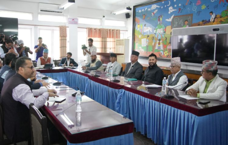 सिंहदरबारमा सर्वदलीय बैठक जारी