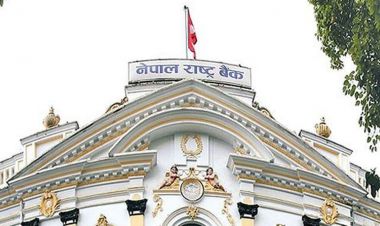 राष्ट्र बैंकले गर्‍यो १४ वाणिज्य बैंकलाई कारबाही