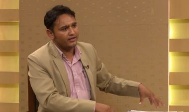 कान्तिपुरले बार्गेनिङ गरेको प्रमाणसहित पृथ्वीबहादुर शाह पुगे प्रेस काउन्सिलमा