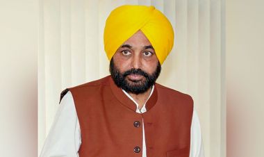 मासिक तीन सय युनिटसम्म बिजुली नि:शुल्क दिने मुख्यमन्त्रीको घोषणा