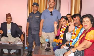 भरतपुर महानगरको मेयरमा रेनु दाहालको उम्मेदवारी दर्ता