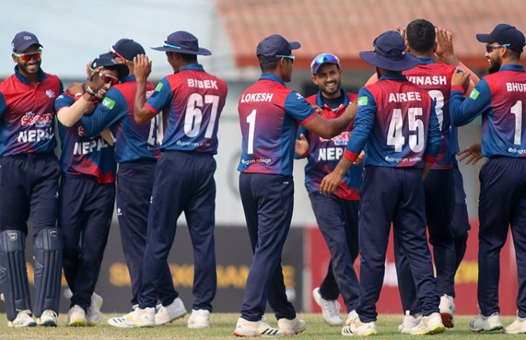 त्रिकोणात्मक टी-२० विजेता नेपाली खेलाडीलाई नगद पुरस्कार