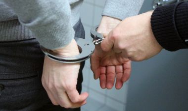 हत्या गरी सवारीसाधन लुट्ने गिरोहमा संलग्न दुई जना १५ वर्षपछि पक्राउ