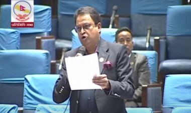 सुस्ताको ५० वर्षदेखि थुप्रेर बसेका समस्या समाधानको स्पष्ट खाका बाहिर आओस्: सांसद  विनोद चौधरी