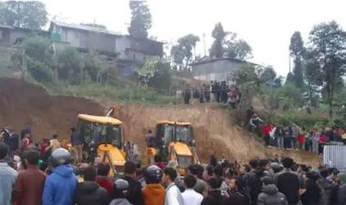  ढिस्कोले पुरिएर इलाममा चार जनाको ज्यान गयो