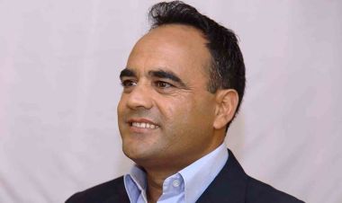 अर्थतन्त्र सुधारका लागि जनप्रतिनिधिले एक वर्षको सेवासुविधा लिनु हुँदैन–नैनसिंह महर