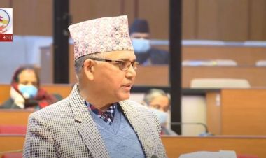 कर्मचारी र ठेकेदारको मिलेमत्तोमा भ्रष्टाचार हुँदो रहेछ –देवेन्द्र दाहाल