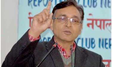 प्रहरी गर्यो टोपबहादुर रायमाझीको निवासमा खानतलासी