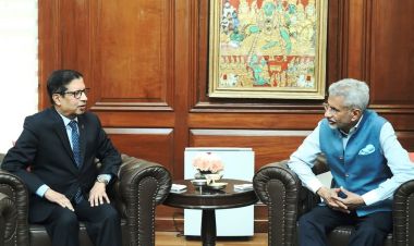 नेपाली राजदूत शर्मा र भारतीय विदेशमन्त्री जयशंकरबीच भेट
