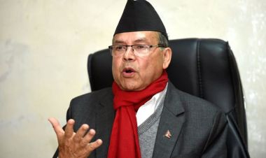 शरणार्थी प्रकरणको अनुसन्धान बिथोलिए देशभर आन्दोलन हुन्छः झलनाथ खनाल