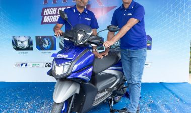 स्कुटरमा क्रान्ति गर्दै यामाहा नेपालले ल्यायो रे जेडआर १२५ हाइब्रिड