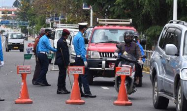 लापसे कारबाहीः  हालसम्म १ सय २७ जना नियन्त्रणमा