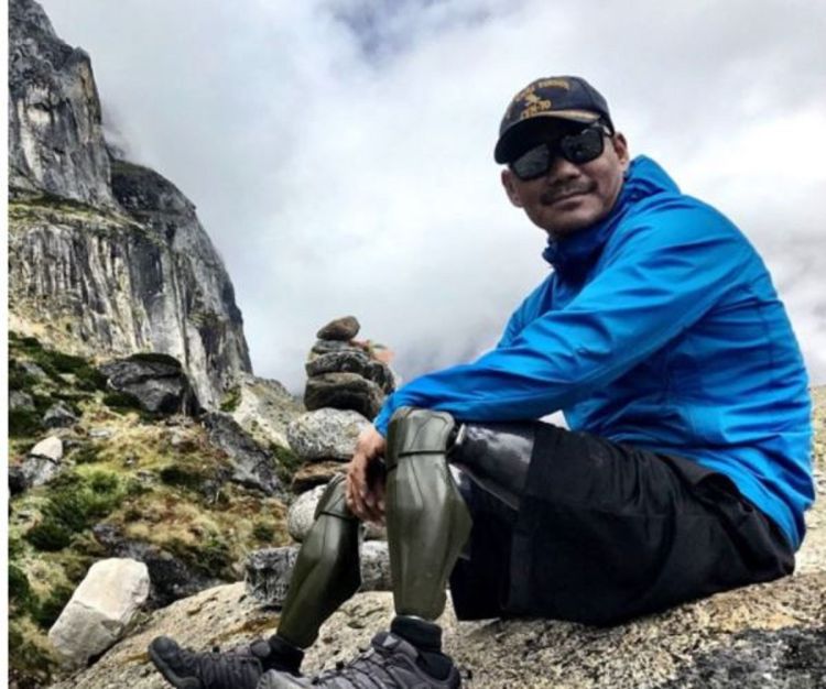 कीर्तिमानी आरोही हरि बुढामगरलाई माओवादीद्वारा सम्मान