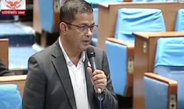 आगामी चुनावलाई प्रभावित पार्न जिल्ला निर्वाचन खारेज गर्ने निर्णय गरियो : पदम गिरी