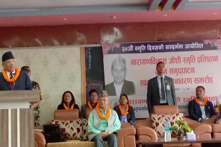 एमालेसँंगको एकता बचाउन नसक्नु दुःखद्, फेरी नेकपा ब्युताउँः प्रधानमन्त्री दाहाल