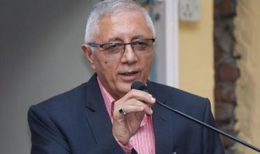 ठूला नेताको नाम आएपछि सुन काण्ड पनि सेलाएर जान्छ : शेखर कोइराला