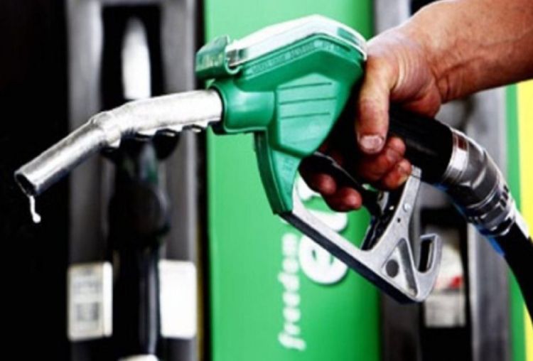 बढ्यो पेट्रोलियम पदार्थको मूल्य, कति पुग्यो प्रतिलिटरको भाउ ?