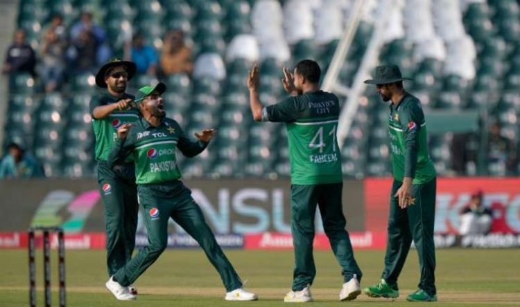 पाकिस्तानले बंगलादेशलाई ७ विकेटले हरायो