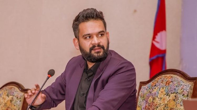सरकारले स्वास्थ्यकर्मीहरुलाई देशभित्रै बस्ने वातावरण मिलाउनुपर्छ : मेयर शाह