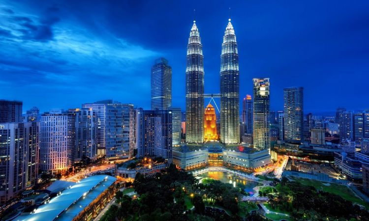 मलेसियाले गाजामा मानवीय सहायताका लागि सामाग्री पठाउने