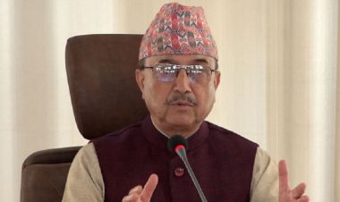  वर्तमान सरकारले जनताको शिर झुकाउने गरी कुनै काम गरेको छैन : उपप्रधानमन्त्री खड्का