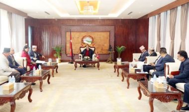 भिजिट भिसामा विदेश जानेहरूको गुनासो सम्बोधन गर्नुहोस्ः प्रधानमन्त्री दाहाल