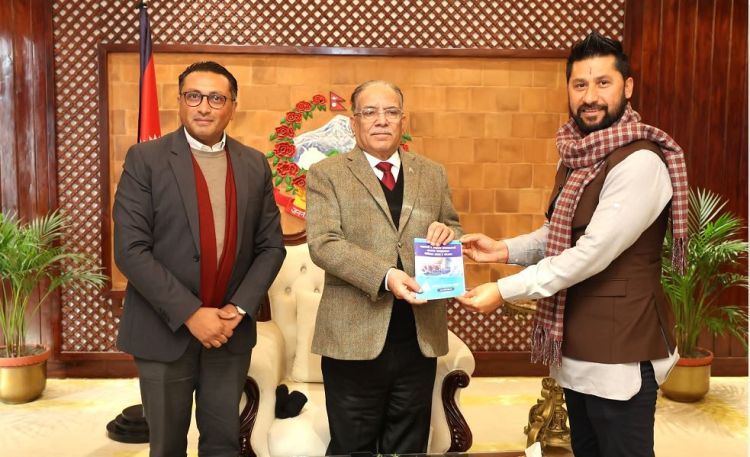 लघुवित्त र सहकारी पीडितलाई न्याय दिन सक्रिय छु : प्रधानमन्त्री दाहाल