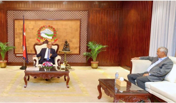 संसद् खुलाउन प्रधानमन्त्रीको पहल : बालुवाटारमा कांग्रेसका शीर्ष नेताहरू