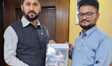 रास्वपा महामन्त्री ढकालको प्रतिवेदनः पार्टी विवेकशील साझाको बाटोमा जाँदै 