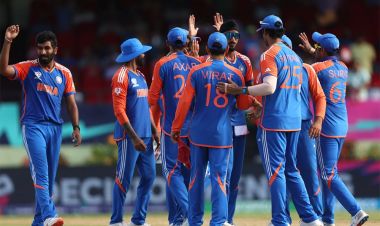  टी–२० विश्वकप, इङल्याण्डलाई हराउँदै भारत फाइनलमा प्रवेश