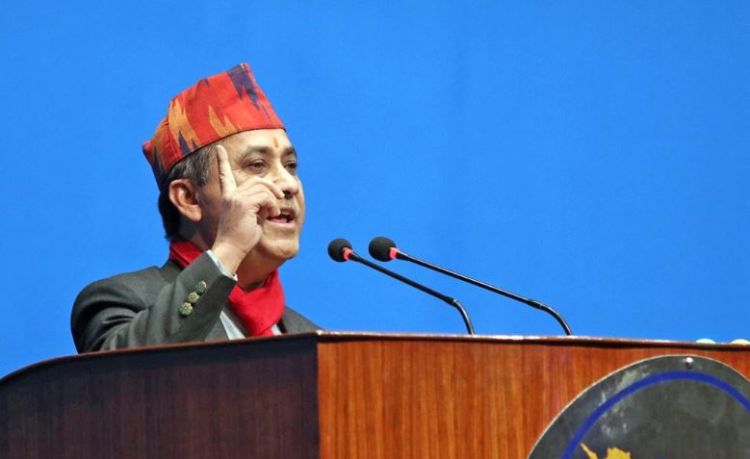 बालेनलाई न्यूरोडको फुटपाथ बढाउन दिनुपर्छ, केन्द्रको हस्तक्षेप बन्द गर : विश्वप्रकाश शर्मा