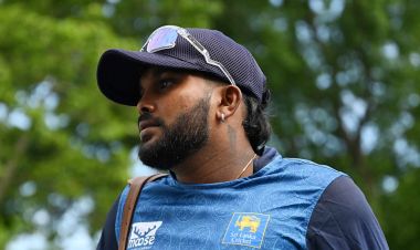 हसरंगाले छोडे श्रीलंका क्रिकेट टिमको कप्तानी