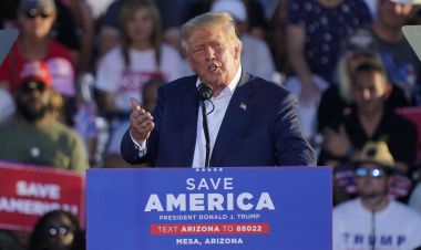 इरानी ह्याकरको निशानामा डोनाल्ड ट्रम्पको चुनावी अभियान