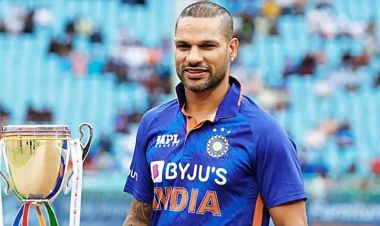 शिखर धवनको अन्तर्राष्ट्रिय र घरेलु क्रिकेटबाट सन्यासको घोषणा