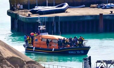 डुंगा दुर्घटना हुँदा १२ जनाको मृत्यु