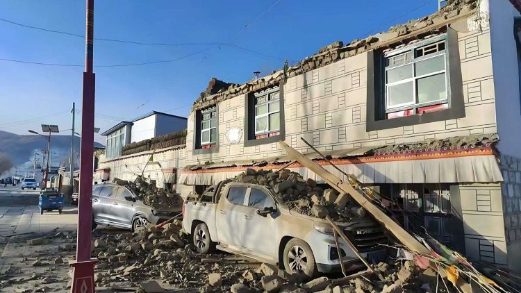 चीनमा गएको भूकम्पमा परी ३६ जनाको मृत्यु