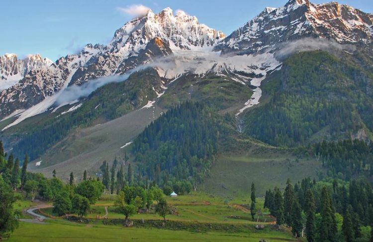 जम्मु र कश्मीर ‘रहस्यमय रोग’, १७ जनाले गुमाए ज्यान गुमाएपछि गाउँ नै सिल