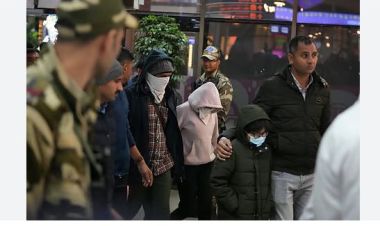 अमेरिकाले विमानमा राखे पछि मात्र भारतीयलाइ दिएका थिए 'डिपाेर्ट'काे जानकारी